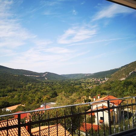 Apartma Ceh Gabrovica pri Crnem Kalu Exterior foto