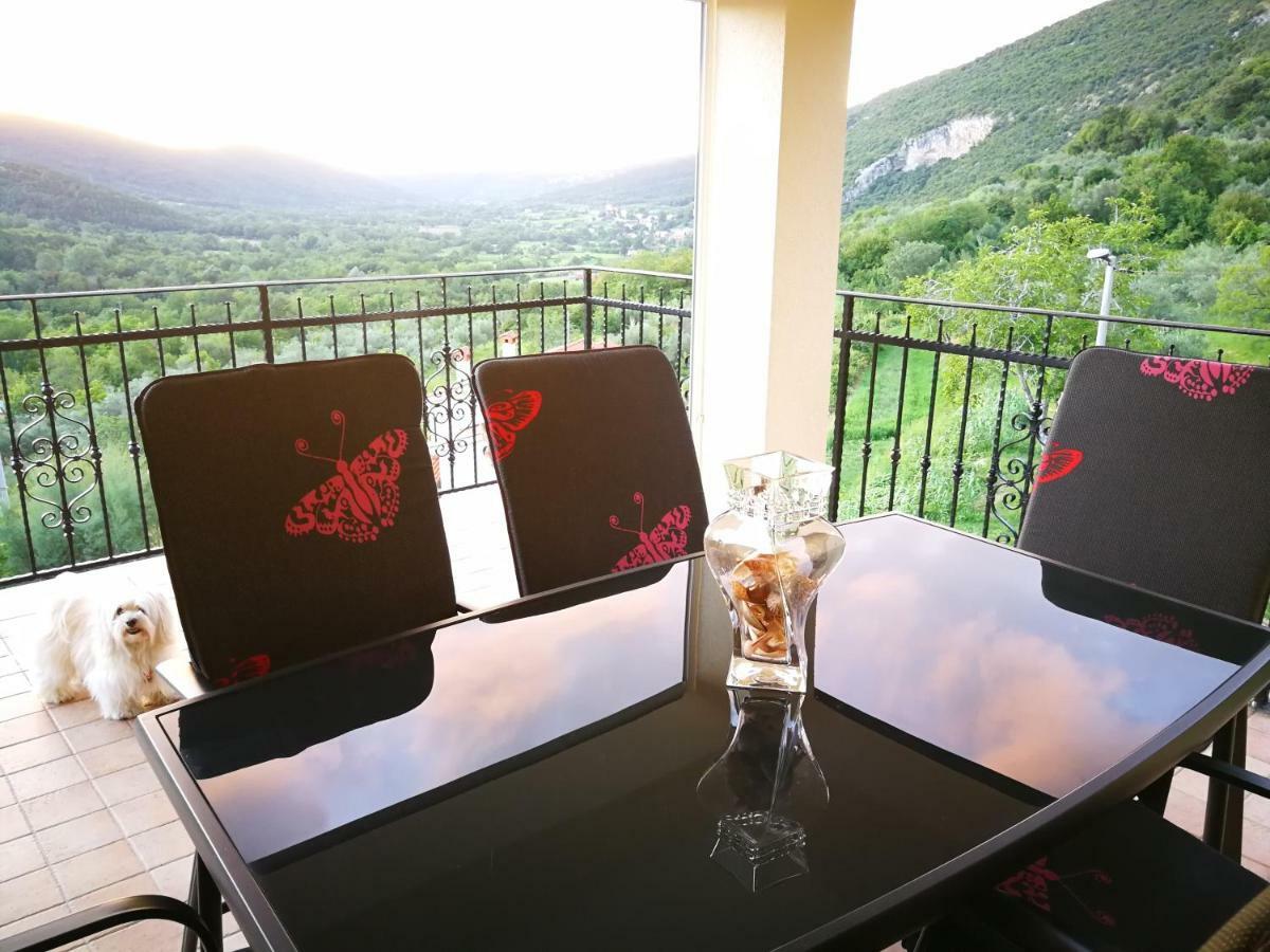 Apartma Ceh Gabrovica pri Crnem Kalu Exterior foto
